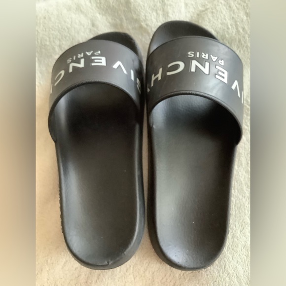 Givenchy Logo Rubber Ladies Slippers - Picture 5 of 16